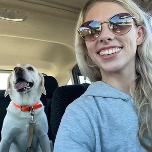 Meet your Posher, Danika